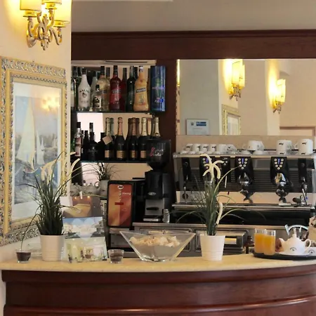 Hotel Jole 3*
